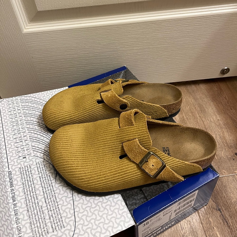 Birkenstock boston clogs